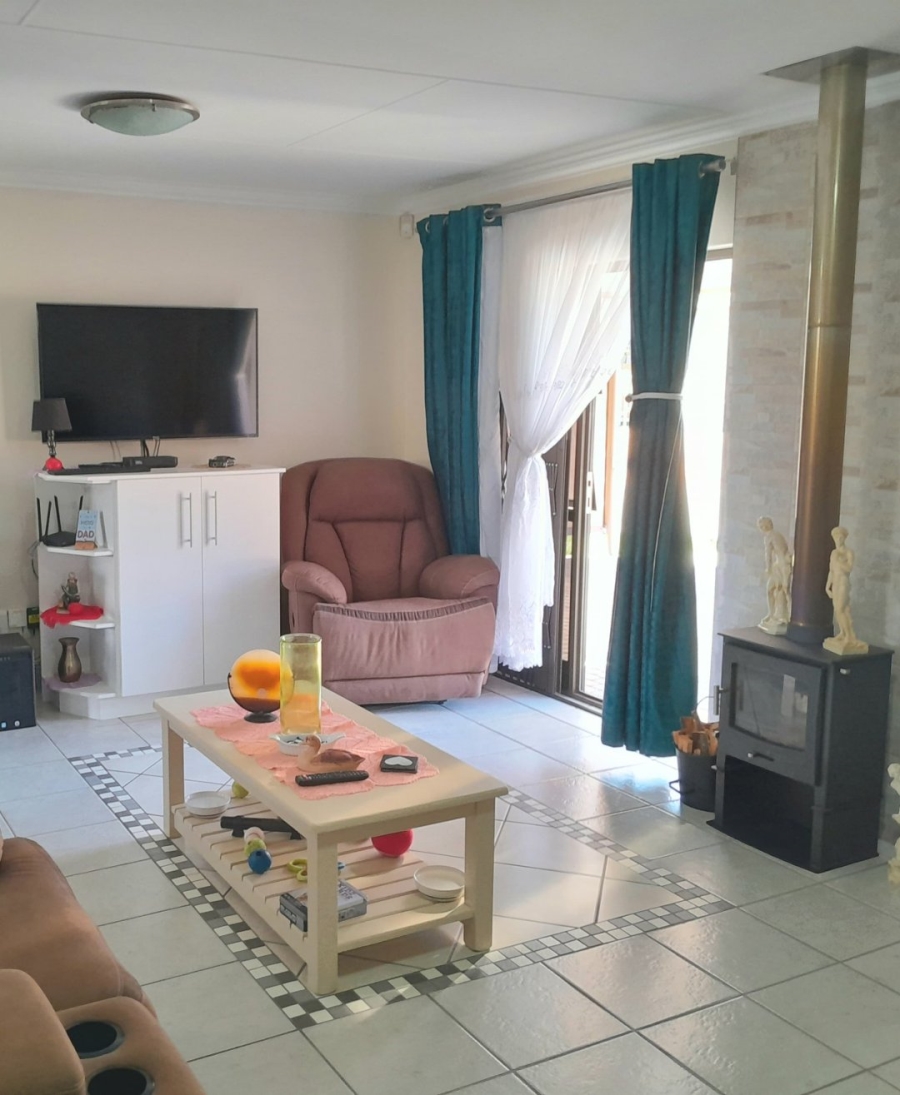 3 Bedroom Property for Sale in Dana Bay Western Cape